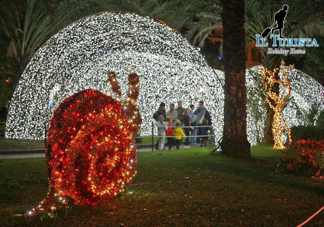 "Il Turista" Holiday Home Salerno Exterior foto