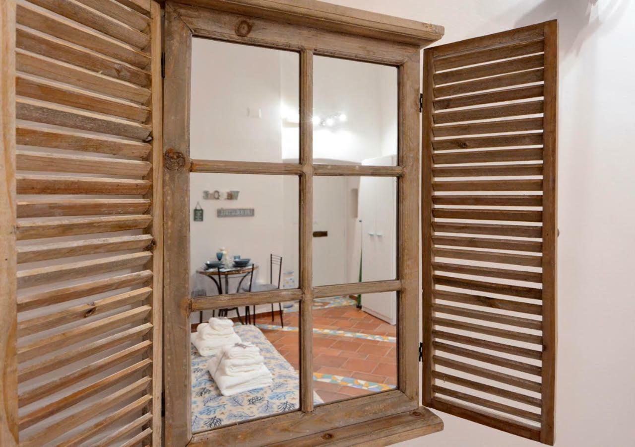 "Il Turista" Holiday Home Salerno Exterior foto